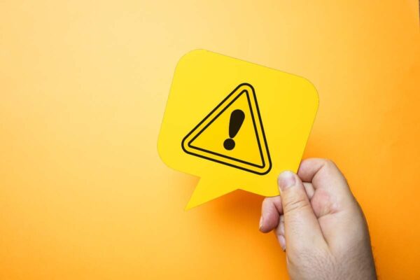 自分で家を解体するリスクと注意点